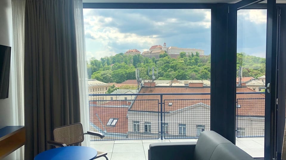 View of Špilberk Castle from the top floor of the Avion Hotel in Brno | Photo: Vlasta Gajdošíková, Czech Radio View of Špilberk Castle from the top floor of the Avion Hotel in Brno | Photo: Vlasta Gajdošíková, Czech Radio