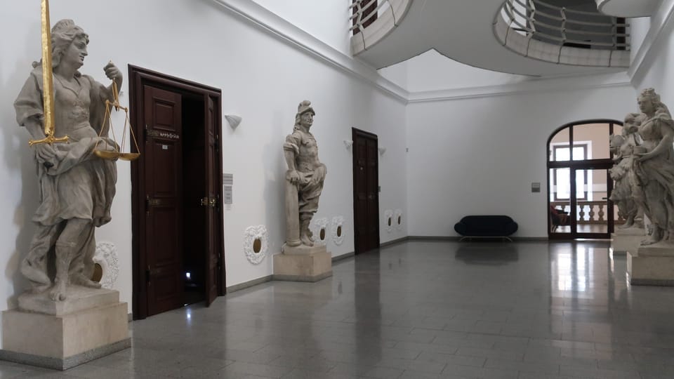 Inside the city hall | Photo: Till Janzer,  Radio Prague International