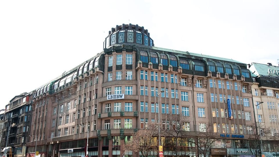 Rokoko Palace (Šupich's houses) on the corner of Wenceslas Square and Štěpánská | Photo: Khalil Baalbaki, Czech Radio Rokoko Palace (Šupich's houses) on the corner of Wenceslas Square and Štěpánská | Photo: Khalil Baalbaki, Czech Radio