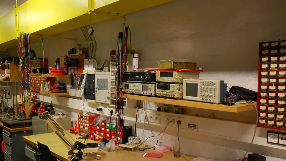 In the microtron laboratory of the Institute of Nuclear Physics of the Academy of Sciences | Photo: Archives of Zane Perkone In the microtron laboratory of the Institute of Nuclear Physics of the Academy of Sciences | Photo: Archives of Zane Perkone