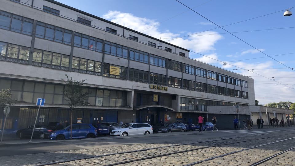 Czech Post building on Nádražní Street in Brno | Photo: Ludmila Opltová, Czech Radio Czech Post building on Nádražní Street in Brno | Photo: Ludmila Opltová, Czech Radio