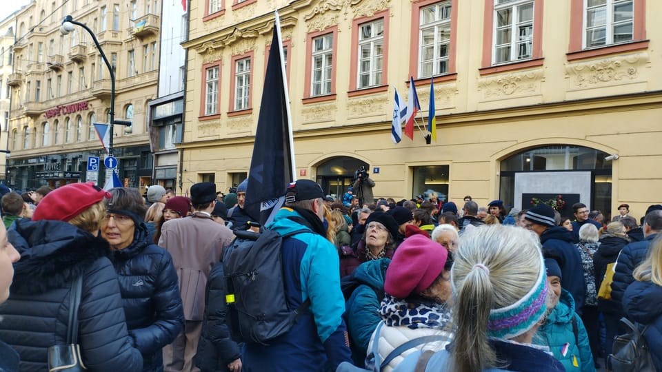 November 17, 2023 in the streets of Prague | Photo: Igor Budykin, Radio Prague International November 17, 2023 in the streets of Prague | Photo: Igor Budykin, Radio Prague International