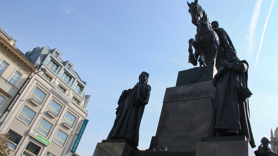 The statue of St. Wenceslas on Wenceslas Square by Josef Václav Myslbek | Photo: Barbora Němcová, Radio Prague International The statue of St. Wenceslas on Wenceslas Square by Josef Václav Myslbek | Photo: Barbora Němcová, Radio Prague International