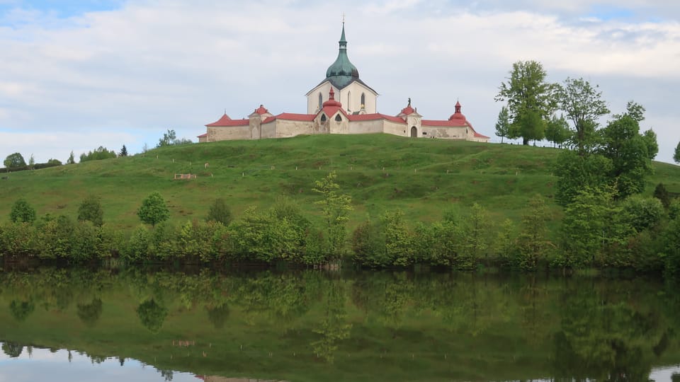 The church of St. Jan Nepomucký in Zelená Hora | Photo: Martina Schneibergová,  Radio Prague International