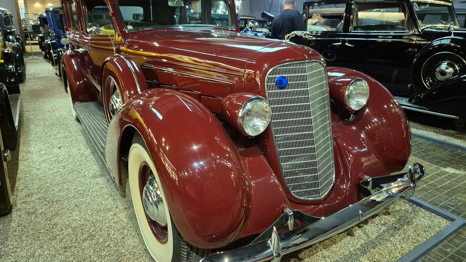 Lincoln K model from 1936 | Photo: Petr Lukeš, Radio Prague International Lincoln K model from 1936 | Photo: Petr Lukeš, Radio Prague International