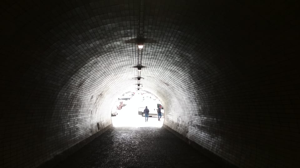 The Žižkov tunnel | Photo: Anaïs Raimbault, Radio Prague International The Žižkov tunnel | Photo: Anaïs Raimbault, Radio Prague International
