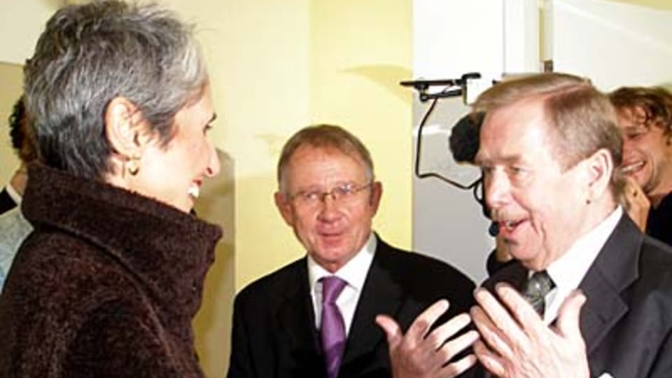 Joan Baez, Oldřich Černý, Václav Havel Joan Baez, Oldřich Černý, Václav Havel