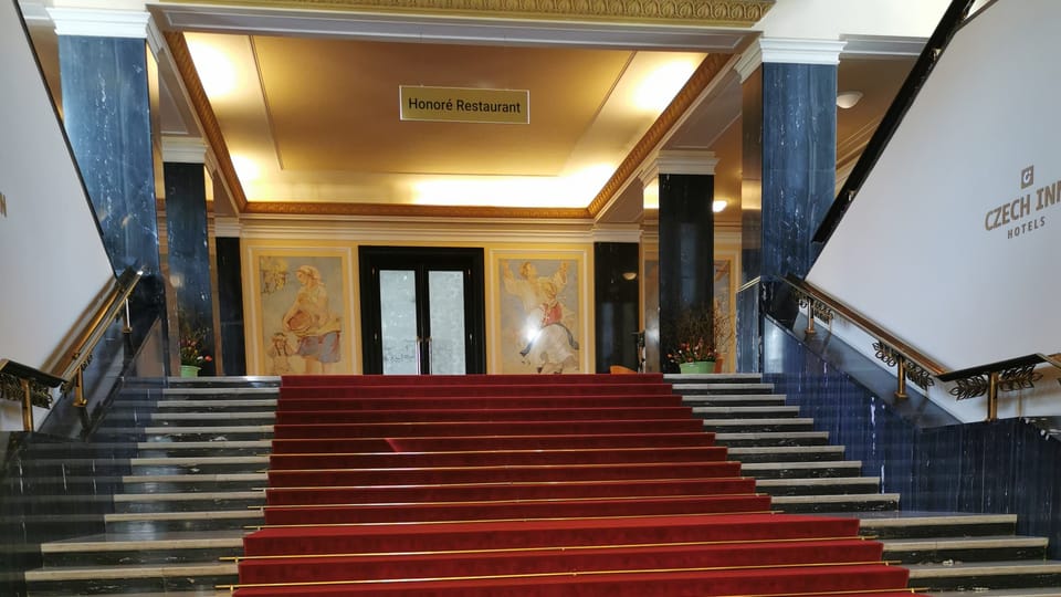 The pompous staircase on which a train of generals was to greet Stalin | Photo: Petr Lukeš,  Radio Prague International