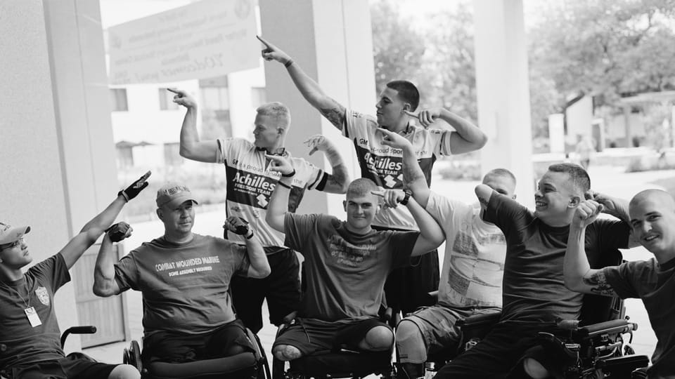 LCpl Stephen Ayhens,  Sgt Maj R. H. Mackey,  Cpl Justin Gaertner,  LCpl James Boucher,  LCpl Mattias Ferreira,  Cpl Tony Mullis,  Cpl Tyler Southern,  Cpl Todd Love. Walter Reed National Military Medical Center. Washington,  D.C 2011 | Photo: © Bruce Weber,  GHMP