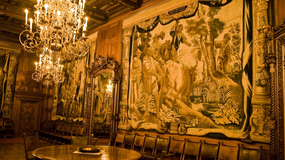 One of the tapestries at Hluboká Castle, photo: Vít Pohanka / Czech Radio One of the tapestries at Hluboká Castle, photo: Vít Pohanka / Czech Radio
