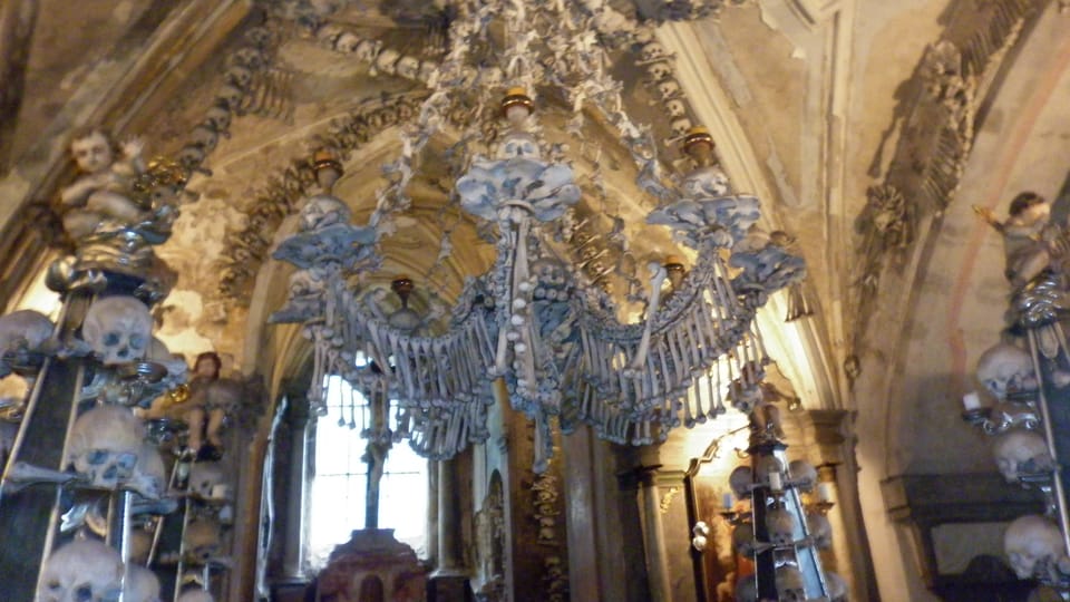 Sedlec Ossuary, photo: archive of Radio Prague Sedlec Ossuary, photo: archive of Radio Prague