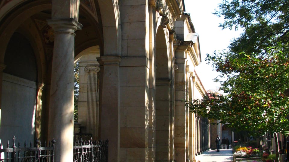 Vyšehrad Cemetery, photo: Štěpánka Budková Vyšehrad Cemetery, photo: Štěpánka Budková