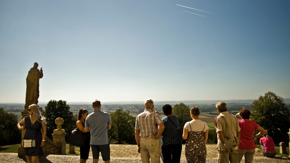 Enjoying the view from Holy Hill | Photo: Vít Pohanka,  Radio Prague International