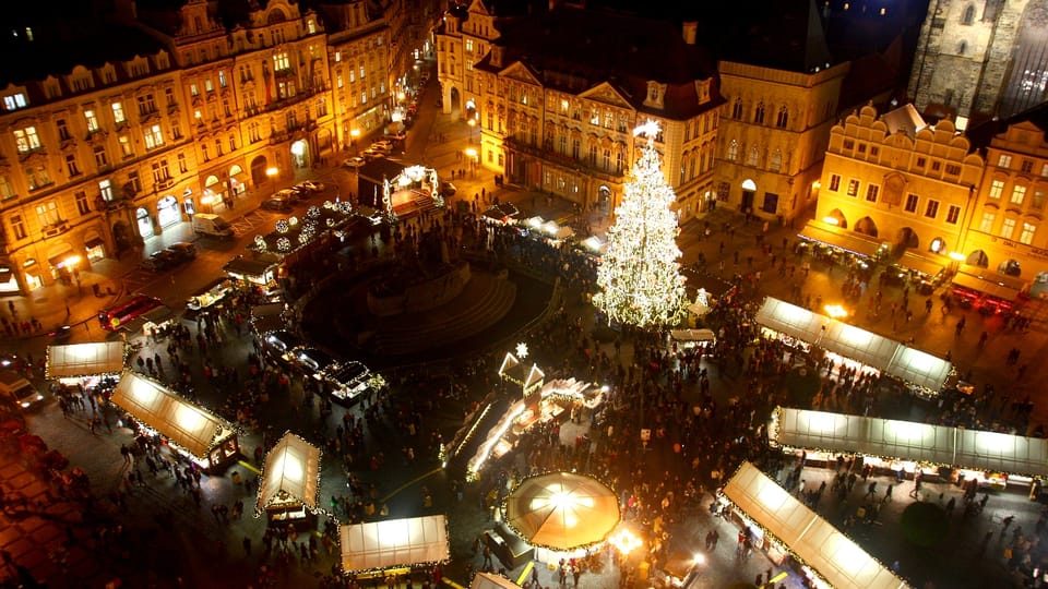 Christmas market in Old Town Square, photo: Štěpánka Budková Christmas market in Old Town Square, photo: Štěpánka Budková
