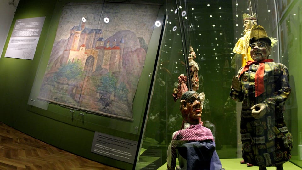 Permanent exhibition - The Vaudeville puppets | Photo: Marie Sieberová, Chrudim Puppetry Museum Permanent exhibition - The Vaudeville puppets | Photo: Marie Sieberová, Chrudim Puppetry Museum