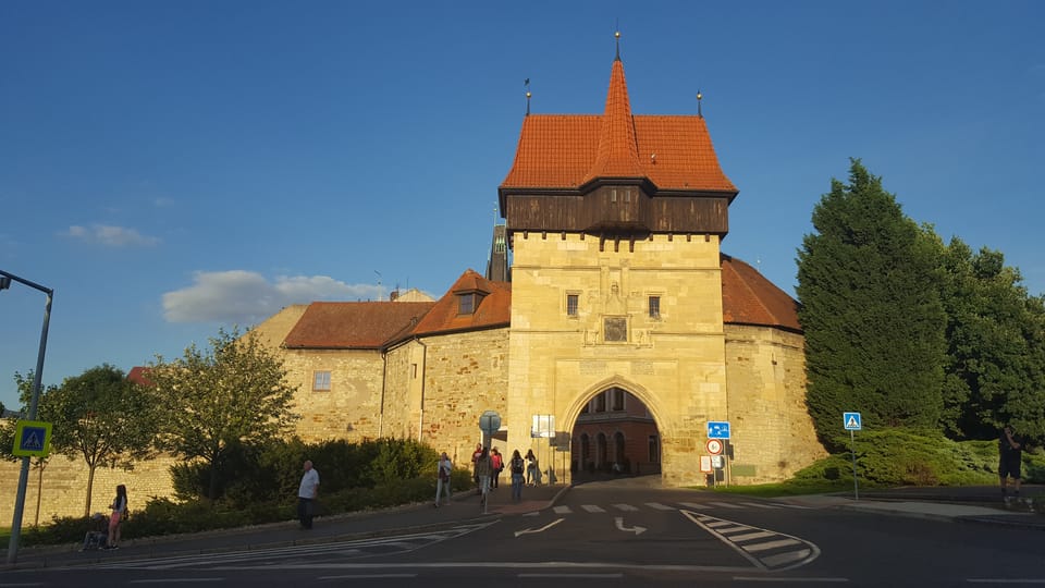 Žatecká Gate in Louny | Photo: Klára Stejskalová, Radio Prague International Žatecká Gate in Louny | Photo: Klára Stejskalová, Radio Prague International