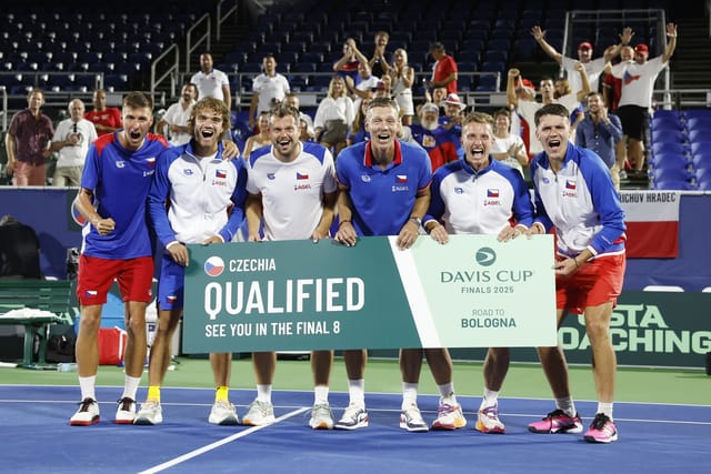 The Czech team,  from left: Petr Brunclík,  Tomáš Macháč,  Adam Pavlásek,  captain Tomáš Berdych,  Jiří Lehečka,  and Jakub Menšík | Photo: Pavel Lebeda,  ČTK