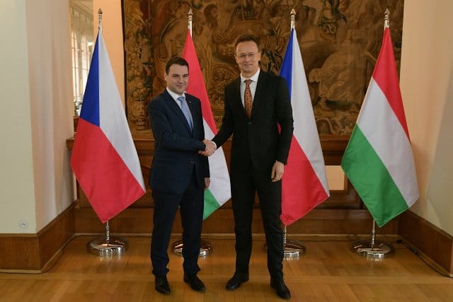 Petr Macinka and Péter Szijjártó | Photo: © MZV ČR / MFA CZ