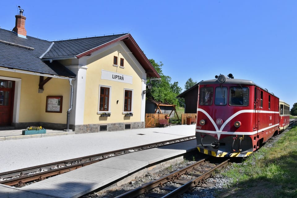 The carefully restored train stations in the Osoblaha region are also worth seeing | Photo: Břetislav Tureček, Radio Prague International The carefully restored train stations in the Osoblaha region are also worth seeing | Photo: Břetislav Tureček, Radio Prague International