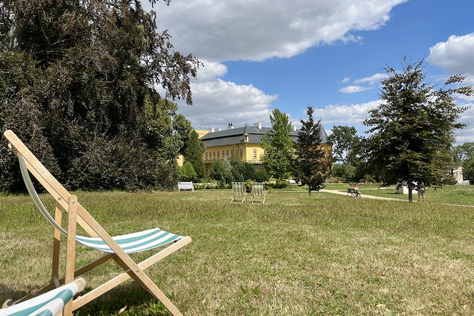 Slatiňany Castle garden | Photo: Tereza Brázdová, Czech Radio Slatiňany Castle garden | Photo: Tereza Brázdová, Czech Radio