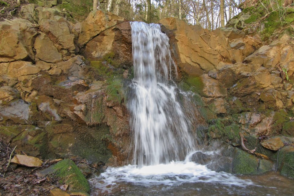 Waterfall Dírka u Darové, the highest waterfall in the Pilsen region | Photo: Pavel Halla, Czech Radio Waterfall Dírka u Darové, the highest waterfall in the Pilsen region | Photo: Pavel Halla, Czech Radio