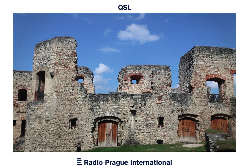 Rabí – largest castle ruins  (14th century castle) | Photo: Štěpánka Budková,  Radio Prague International