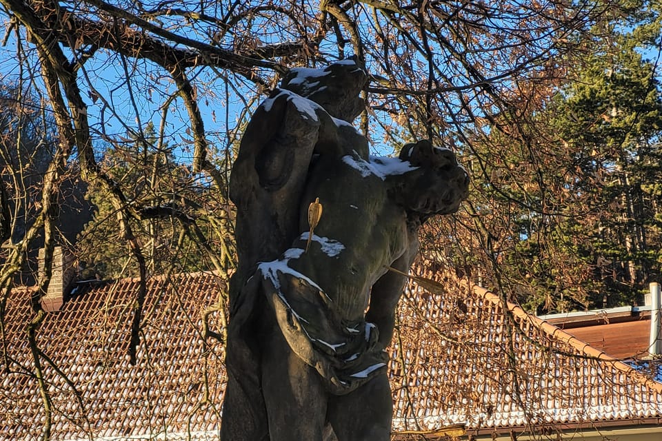 Statue of St. Sebastian | Photo: Hana Slavická, Radio Prague International Statue of St. Sebastian | Photo: Hana Slavická, Radio Prague International