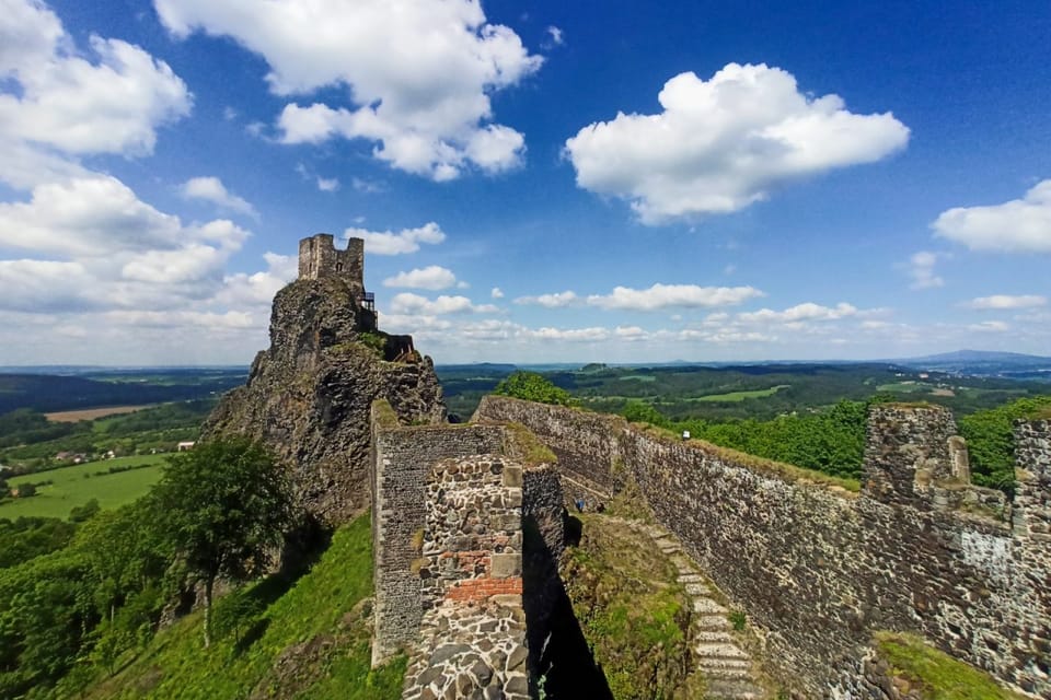 Trosky Castle | Photo: Jaroslav Hoření,  Czech Radio