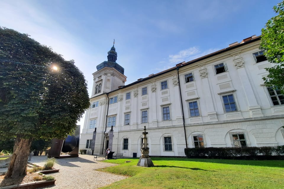 Jesuit College, headquarters of the Central Bohemian Region Gallery | Photo: Markéta Kachlíková, Radio Prague International Jesuit College, headquarters of the Central Bohemian Region Gallery | Photo: Markéta Kachlíková, Radio Prague International