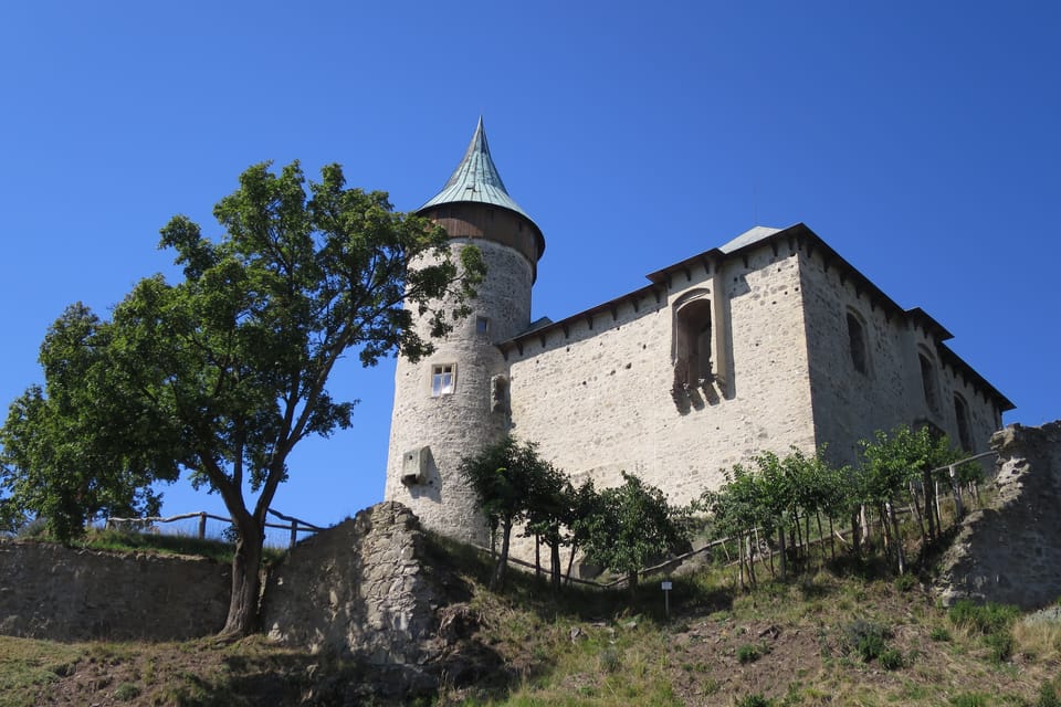 Kunětická hora Castle near Pardubice | Photo: Tereza Brázdová, Czech Radio Kunětická hora Castle near Pardubice | Photo: Tereza Brázdová, Czech Radio