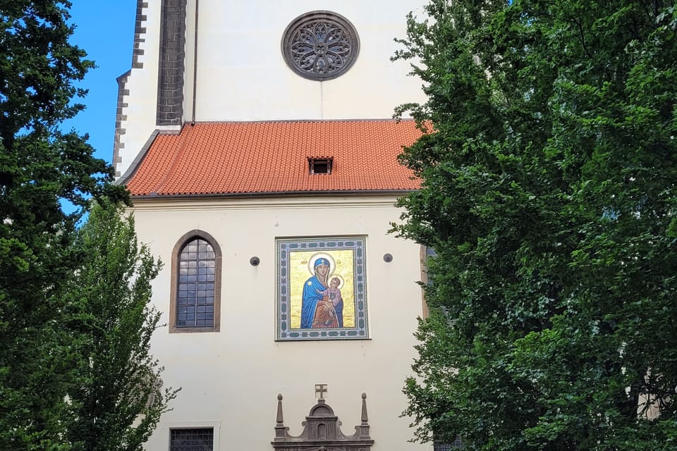 Church of Our Lady of the Snows | Photo: Hana Slavická, Radio Prague International Church of Our Lady of the Snows | Photo: Hana Slavická, Radio Prague International