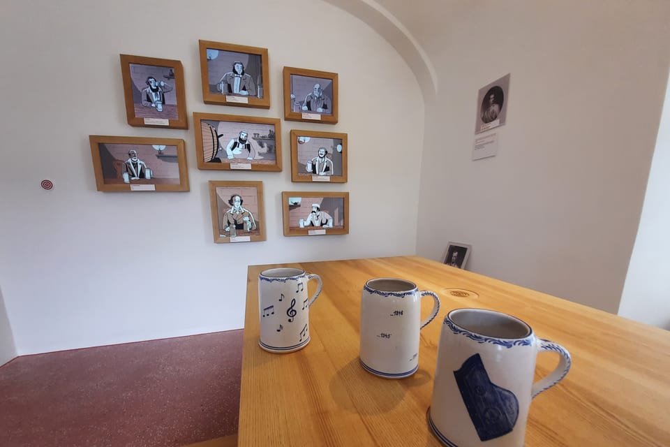 Interior of Antonín Dvořák's house in Nelahozeves | Photo: Markéta Kachlíková, Radio Prague International Interior of Antonín Dvořák's house in Nelahozeves | Photo: Markéta Kachlíková, Radio Prague International
