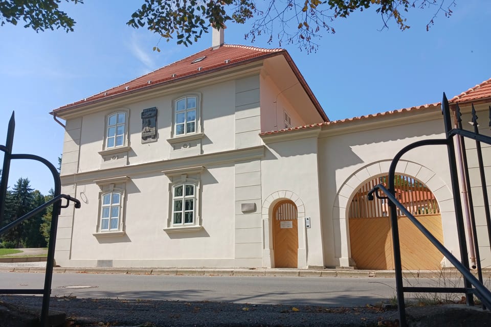 Birthplace of Antonín Dvořák in Nelahozeves | Photo: Guillaume Narguet, Radio Prague International Birthplace of Antonín Dvořák in Nelahozeves | Photo: Guillaume Narguet, Radio Prague International