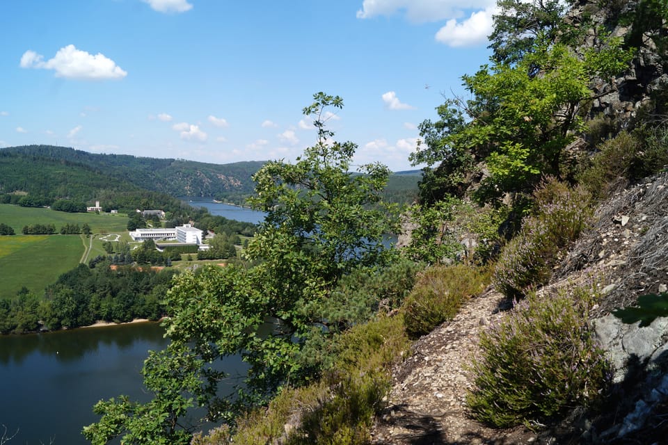 The Bílá skála lookout spot | Photo: Miloš Turek,  Radio Prague International