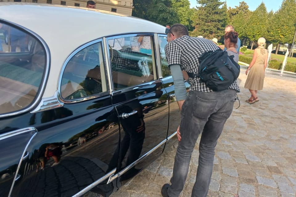 The Tatra 603-1 vehicle served in the 1960s at the Ministry of Fuel and Energy | Photo: Lenka Žižková,  Radio Prague International