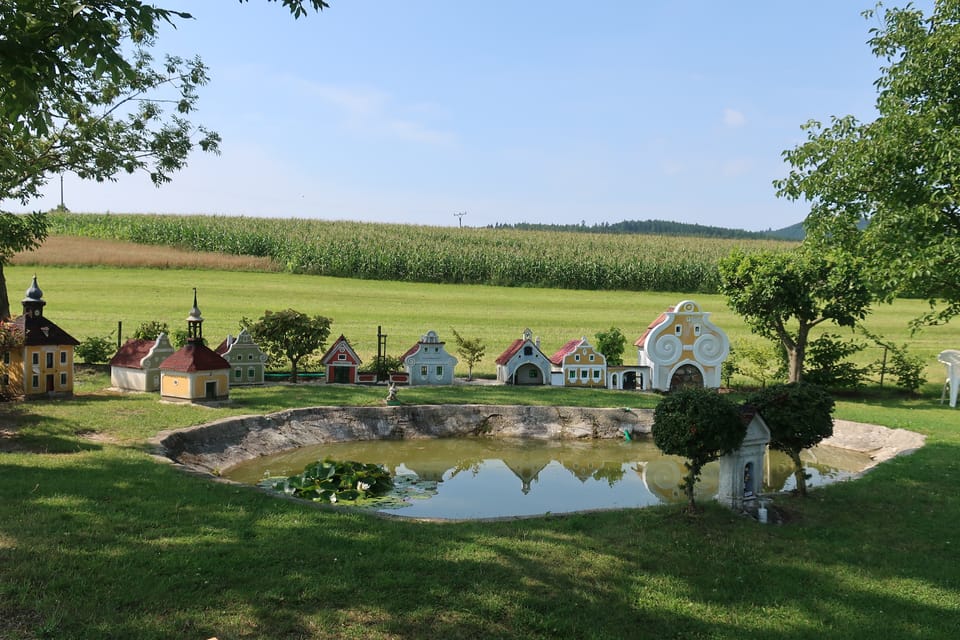 Miniature of a South Bohemian village | Photo: Štěpánka Budková, Radio Prague International Miniature of a South Bohemian village | Photo: Štěpánka Budková, Radio Prague International