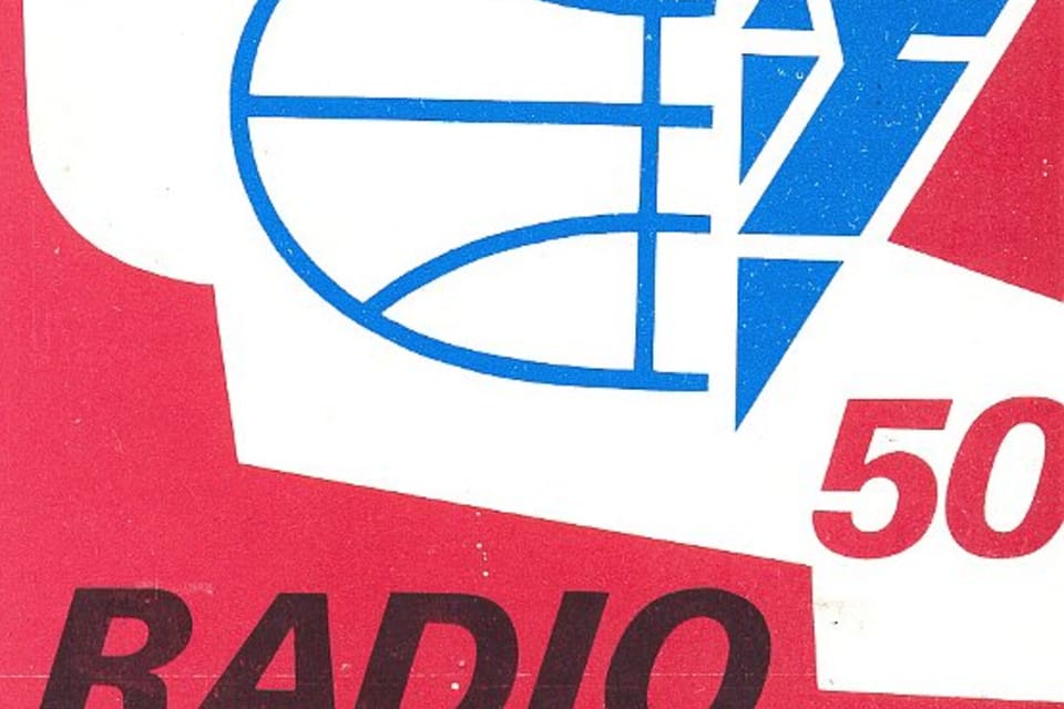 QSL card (1986) | Photo: Czech Radio QSL card (1986) | Photo: Czech Radio