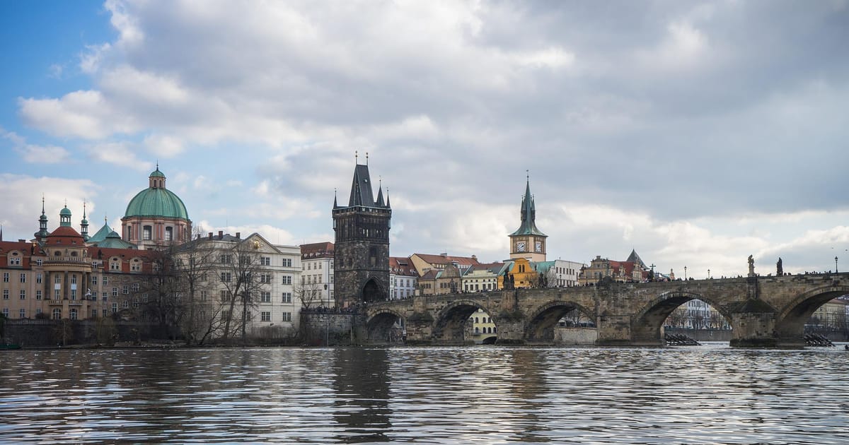 Old Town Bridge Tower to undergo extensive renovation