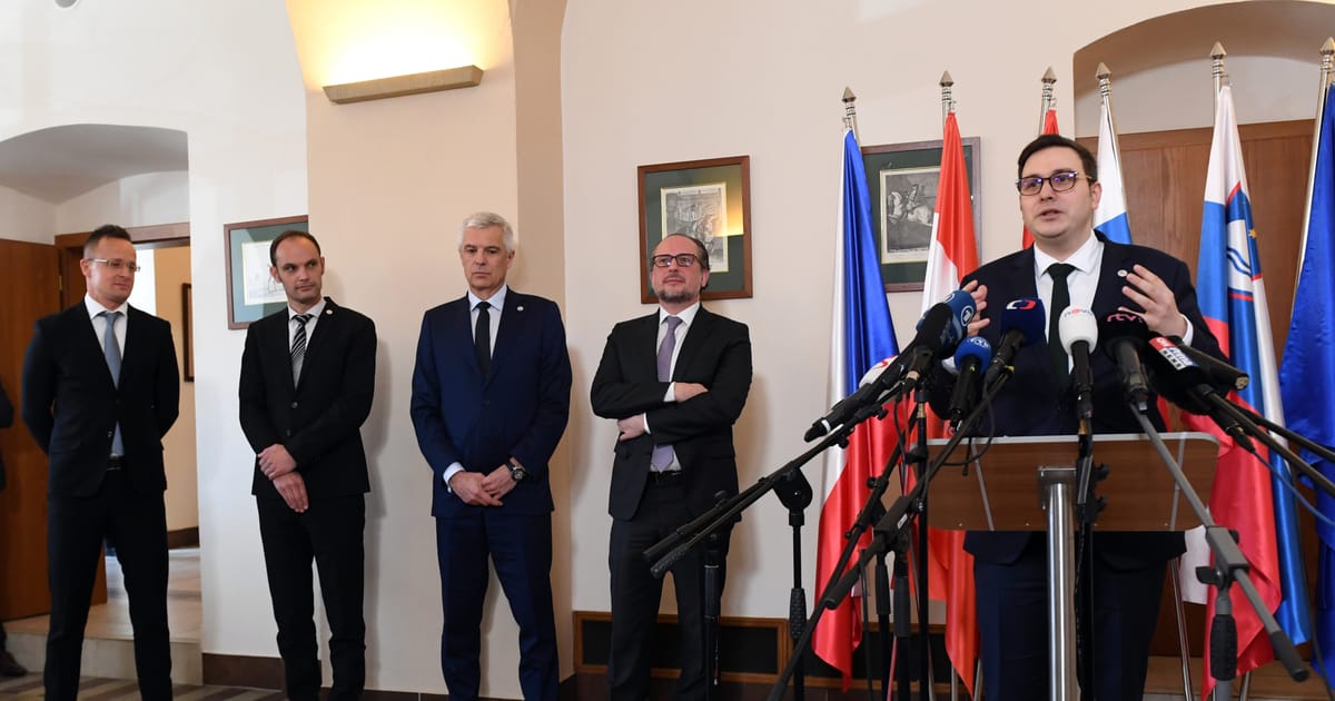 Czech foreign minister outlines EU presidency priorities amid “Russian ...