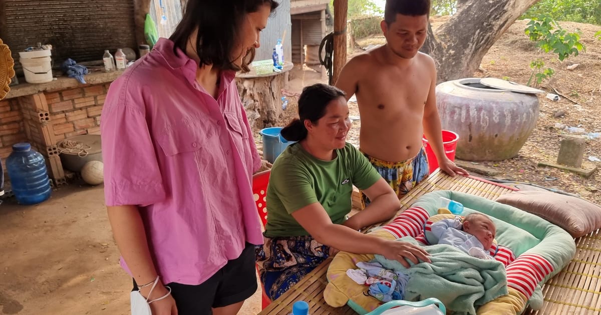 Czechs in Cambodia fighting child mortality and floods