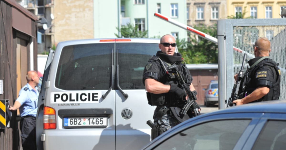 American Murder Suspect Extradited To Czech Republic Radio Prague International