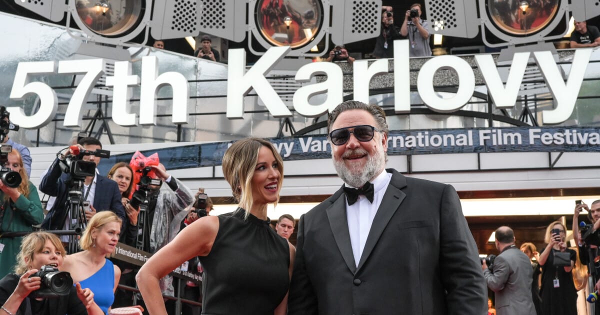 Ewan McGregor, Alicia Vikander to Be Honored at Karlovy Vary – The