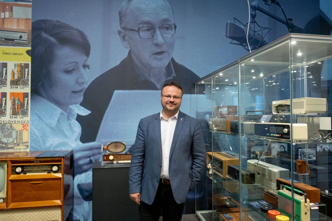 Exhibition Marking Czech Radio’s Centenary Gets Underway In Prague ...