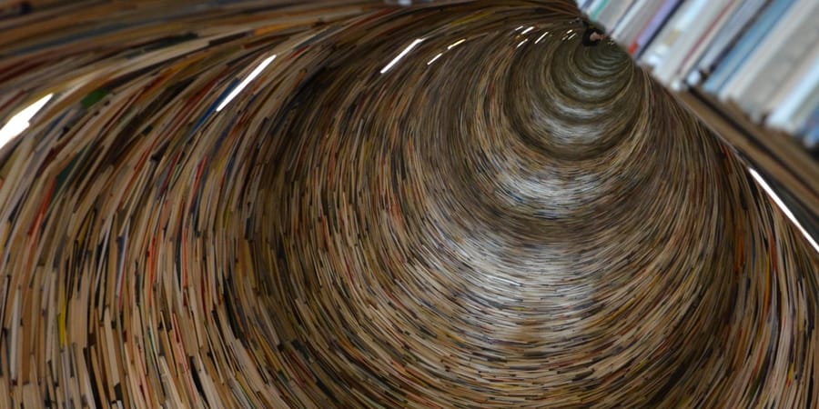 Infinity book store looks like an endless tunnel of books