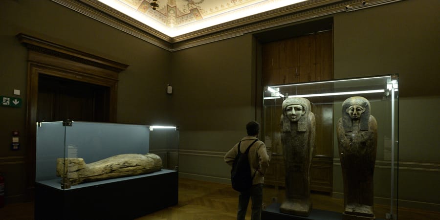 National Museum and National Gallery welcome first visitors after months of lockdown - Vimarsana News