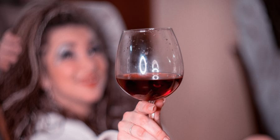 Alcoholism increasingly affecting women in Czechia - Vimarsana News